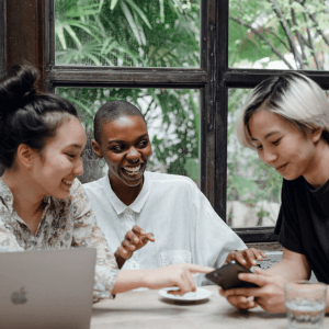 The Summer Send-Off: How to Offboard Your Interns and Stay in Touch