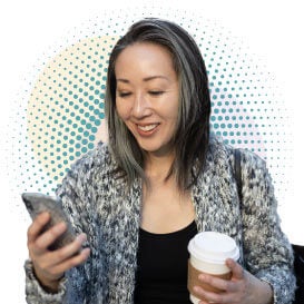 Recruiter using mobile device to connect with candidates